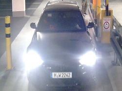 Am Dortmunder Bahnhof entsorgt: Ermittler finden Kennzeichen der Sparkassen-Knacker