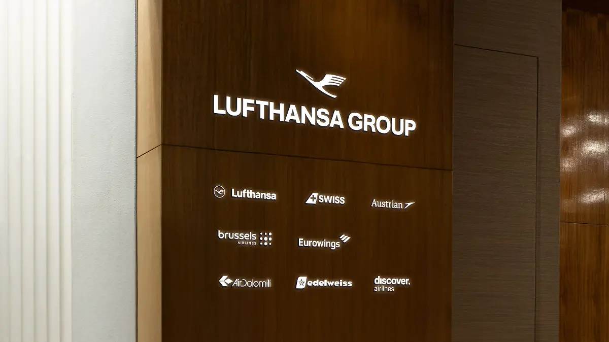 Auf-diesem-vom-Lufthansa-Konzern-zur-Verfuegung-gestellten-undatierten-Bild-ist-das-neue-Logo-der-Lufthansa-Group-zu-sehen-Die-Lufthansa-Group-umfasst-mehrere-Airlines-aus-Europa