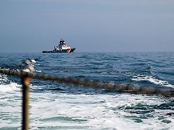 Niedersachsen & Bremen: Hochseeschlepper "Nordic" sichert verloren gegangenen Ponton