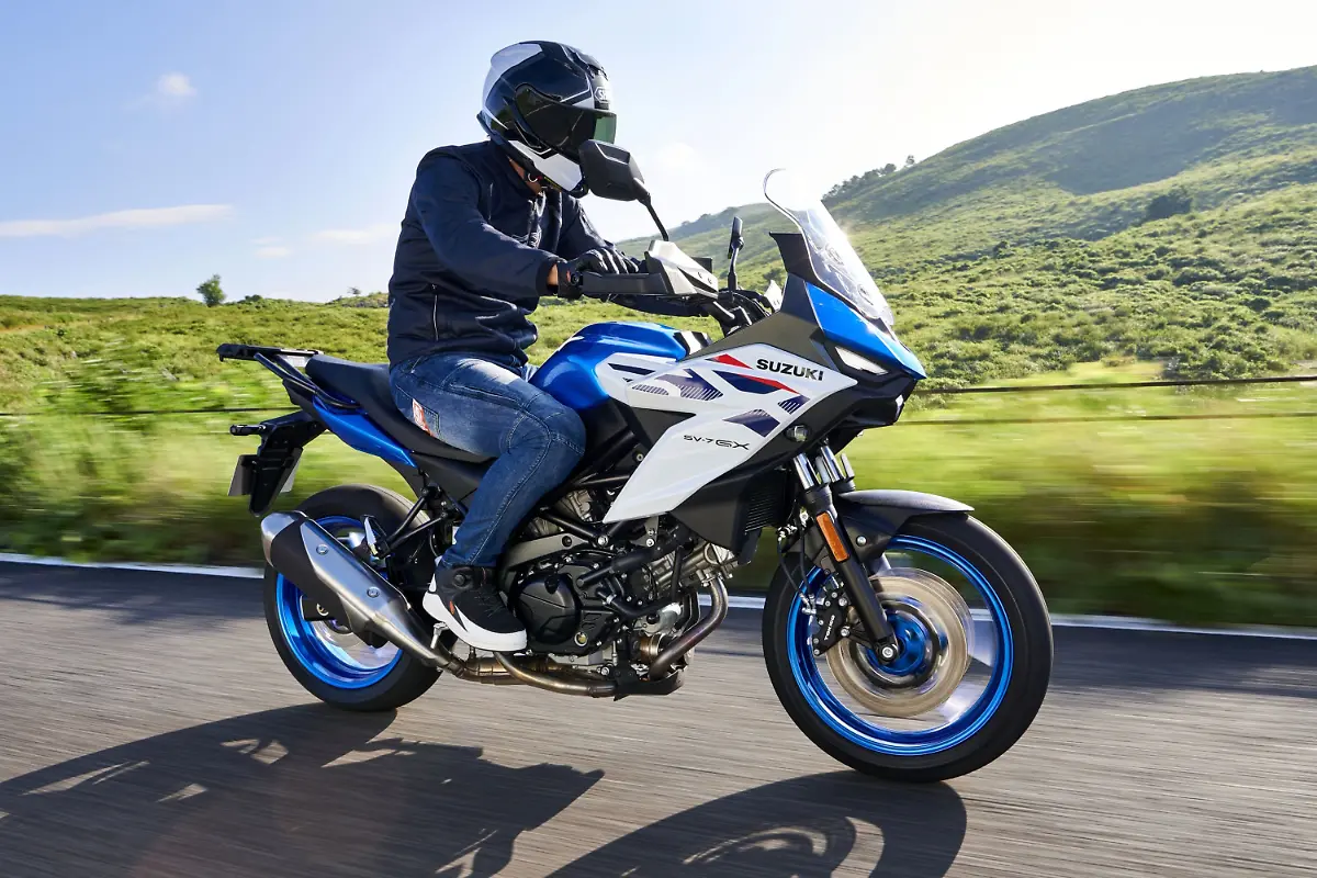 Mit-der-SV-7GX-bringt-Suzuki-ein-neues-Gut-und-guenstig-Modell-auf-den-Markt