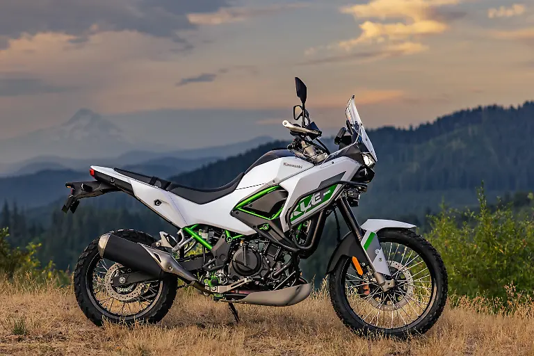 Die-KLE-500-hat-Kawasaki-deutlich-staerker-als-bisher-auf-Adventure-Bike-gebuerstet