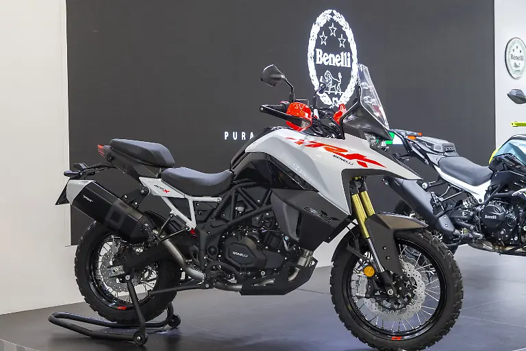 Die-italo-chinesische-Marke-Benelli-gibt-im-Adventure-Segment-weiter-Gas-und-ersetzt-das-Erfolgsmodell-TRK-502-durch-die-TRK-602