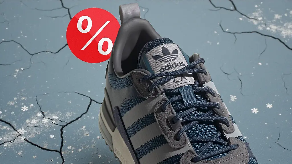 Retro-Vibes-zum-Sparpreis-Der-Adidas-ZX-700-HD-in-Dunkelblau-kombiniert-Vintage-Style-und-Komfort
