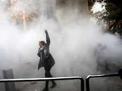 Bisher 29 Tote: Währungs-Crash sorgt für eskalierende Proteste in Teheran