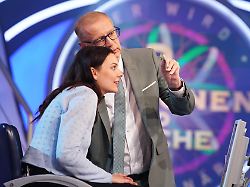 "Wer wird Millionär?": Seltsam: Kandidatin bringt Extra-Freunde mit - Jauch setzt sie um