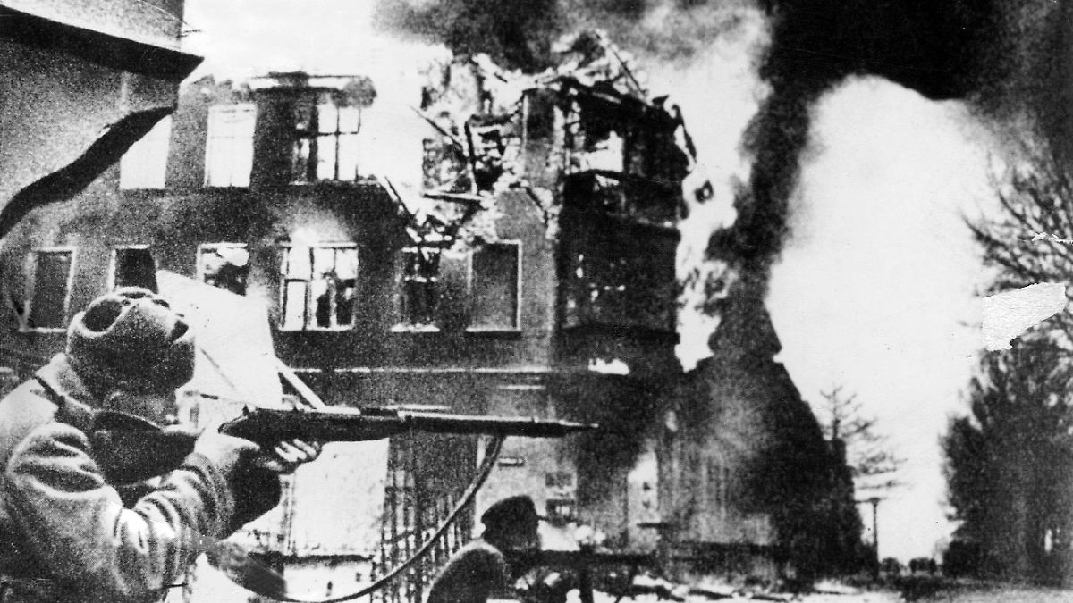 -Das-ist-Wahnsinn-Russen-k-mpfen-schon-l-nger-gegen-die-Ukraine-als-die-Sowjets-gegen-die-Nazis