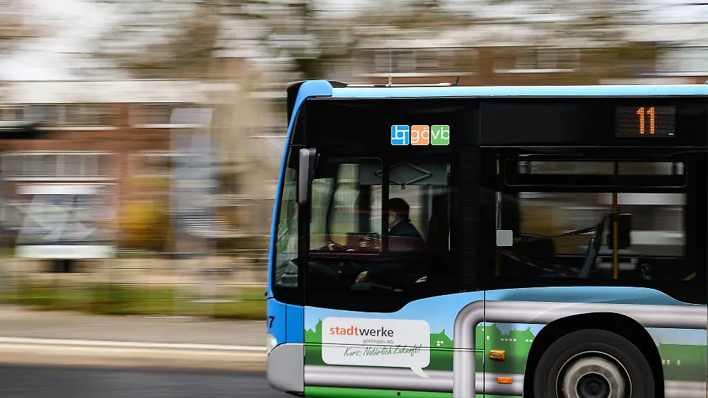 In-der-Stadt-Goettingen-stiegen-kaum-Menschen-auf-den-Bus-um