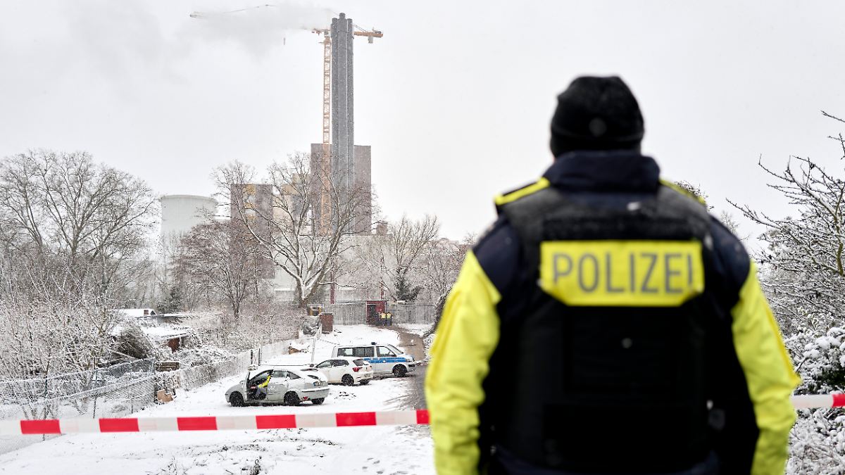 Stromausfall in Berlin: Warum man Stromleitungen so schwer schützen kann