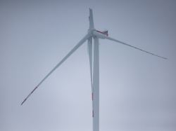 Stau auf der A44: Windradflügel knickt ab - Autobahn wieder frei