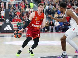 "Krass, krasses Spiel": Weltmeister Obst verwandelt FC Bayerns Basketballer in Sieger