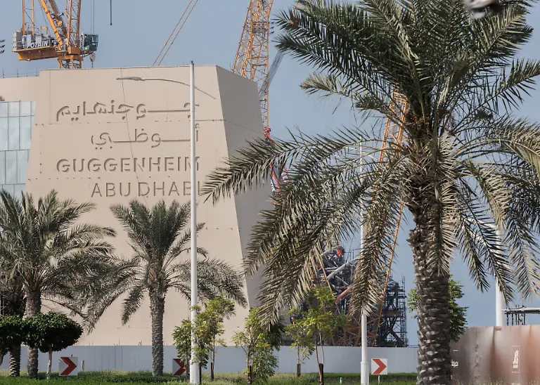 September-14-2024-Saint-Ouen-Paris-France-The-Guggenheim-Abu-Dhabi-is-a-museum-scheduled-to-open-in-2025-in-Abu-Dhabi-the-capital-of-the-Emirate-of-Abu-Dhabi-and-the-United-Arab-Emirates-The-building-that-will-house-it-was-designed-by-architect-Frank-Gehry-who-also-designed-the-Guggenheim-in-Bilbao-and-its-construction-and-equipment-costs-are-entirely-funded-by-the-Abu-Dhabi-Tourism-and-Heritage-Authority-Its-surface-area-of-A-a-a-A-a-a-30-000-m2-will-be-25-larger-than-that-of-the-Bilbao-museum-making-it-the-largest-of-the-Solomon-R