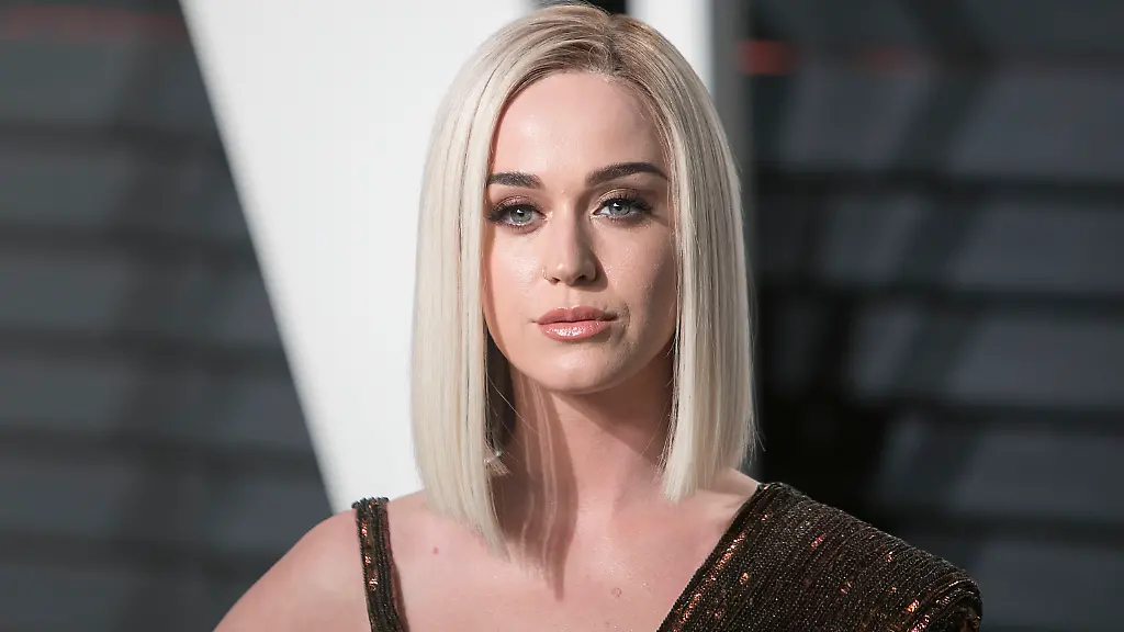 June-26-2025-Beverly-Hills-California-USA-After-almost-ten-years-Katy-Perry-and-Orlando-Bloom-have-officially-ended-engagement-FILE-PHOTO-Katy-Perry-on-the-red-carpet-at-the-2017-Vanity-Fair-Oscar-Party-held-at-the-Wallis-Annenberg-Center-in-Beverly-Hills-California-Sunday-February-26-2017