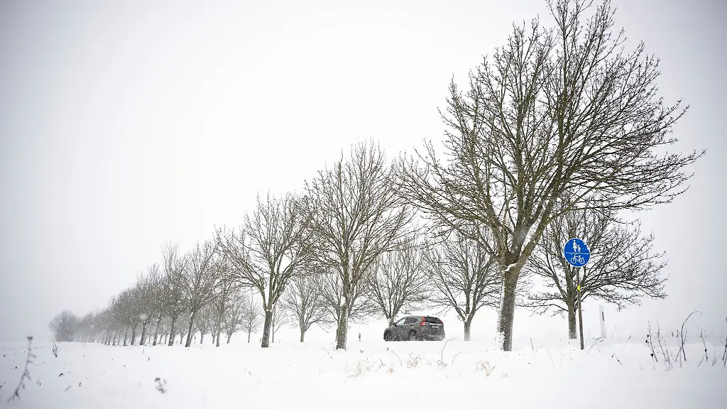 Fuer-Teile-von-MV-hat-der-DWD-eine-Unwetterwarnung-ausgesprochen