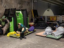 Selenskyj hatte gewarnt: Schwerer Raketenangriff auf Westukraine - Spekulationen über Oreschnik-Einsatz