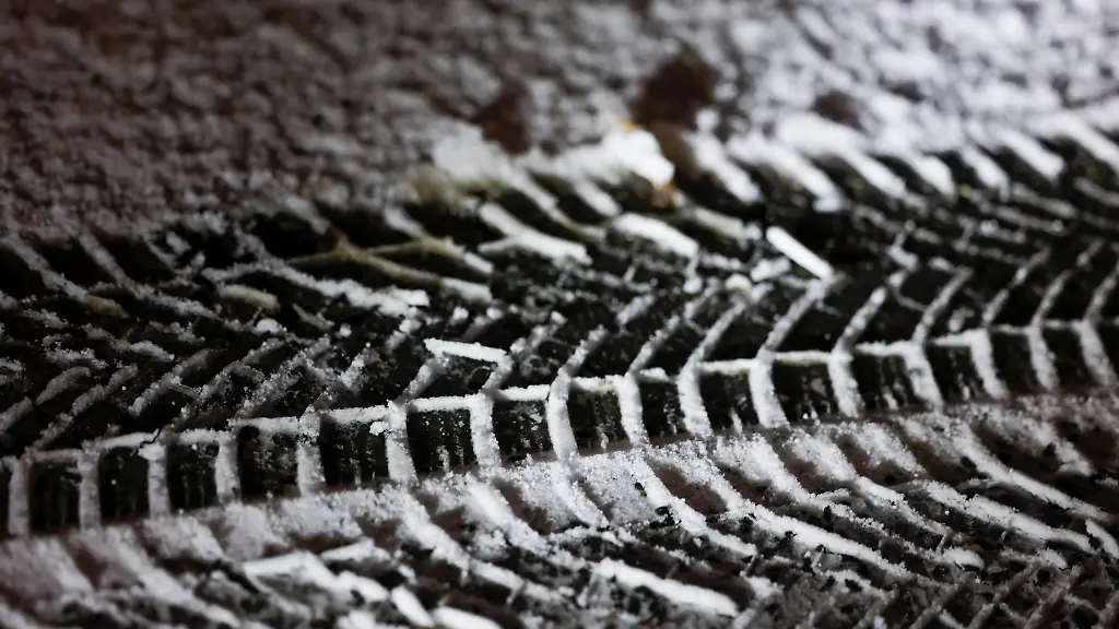 Es-kann-glatt-werden-auf-den-Strassen-in-NRW