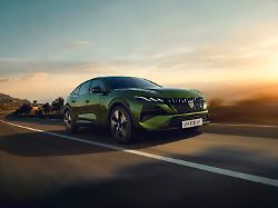 Leicht überarbeitet: Crossover-Mittelklasse Peugeot 408 startet in die zweite Lebensphase