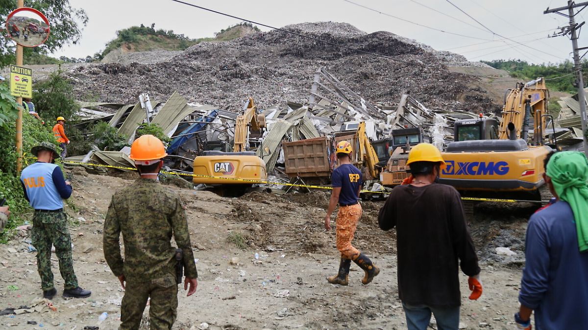 Ein Toter, 38 Vermisste: Mülllawine auf den Philippinen verschüttet Wohnhäuser