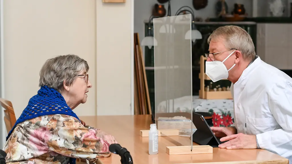 c9d42f90452f915ec1a743b4c2dc9bc2