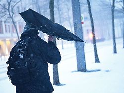 Niedersachsen & Bremen: Wintersturm "Elli" wirkt auch am Wochenende nach