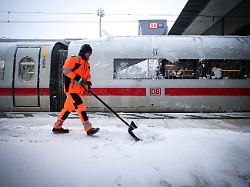 Nach Streckenprüfungen: Fernverkehr rollt in Norddeutschland erst mittags wieder an