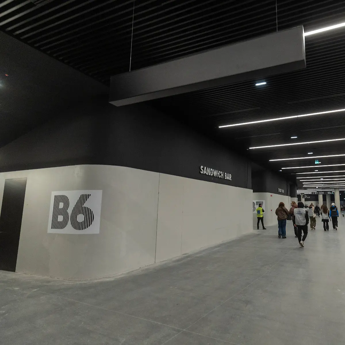 The-Inauguration-And-Test-Event-In-Santagiulia-Ice-hockey-Eishockey-Arena-Of-Milano-Cortina-2026-Winter-Olympic-Games-Olympische-Spiele-Olympia-OS-An-internal-view-of-the-Milano-Santa-Giulia-Ice-Hockey-Arena-during-the-inauguration-in-Milan-Italy-on-January-9-2026-as-part-of-the-Cortina-2026-Winter-Olympic-Games-Test-Event-Milan-Italy-PUBLICATIONxNOTxINxFRA-Copyright-xMauroxUjettox-originalFilename-ujetto-theinaug260109-npCb9