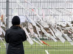 Fand dahinter leblose Körper: Barbetreiber in Crans-Montana räumt ein: Tür war verschlossen