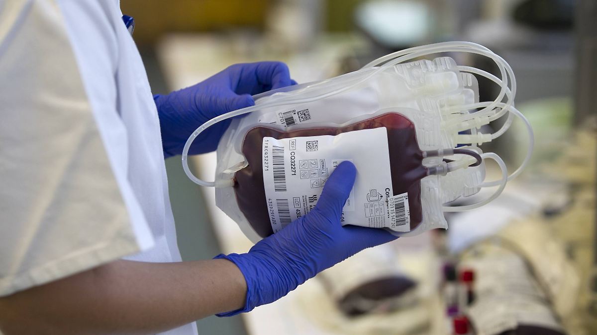 Spendebereitschaft sinkt: In Deutschland werden die Blutreserven knapp