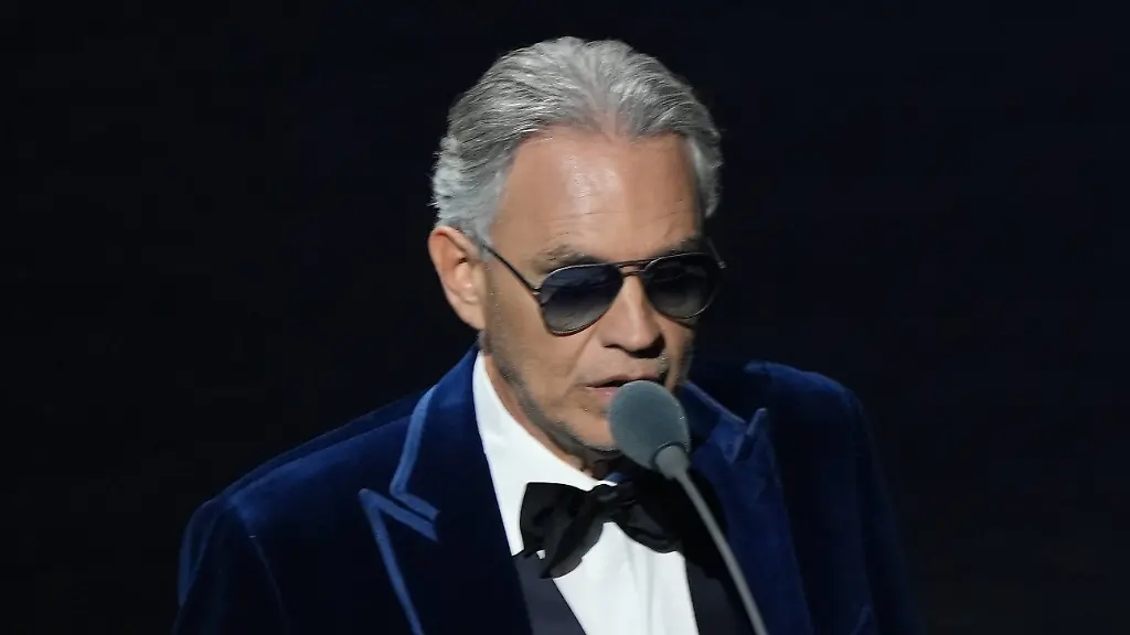 Tenor-Andrea-Bocelli-Washington-05-12