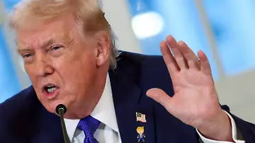2026-01-11T133150Z_1311057759_RC2XXIAN08WN_RTRMADP_3_USA-TRUMP-CUBA
