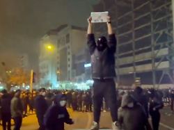 Hunderte getötete Demonstranten: Aktivisten sprechen von "Massaker" bei Protesten im Iran