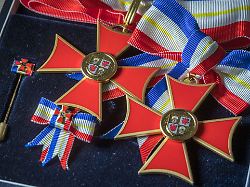 Mecklenburg-Vorpommern: Drei Landesverdienstorden für besonderes Engagement