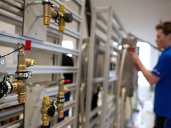 Berlin & Brandenburg: Streit um die Ausbildungsplatzabgabe geht 2026 weiter