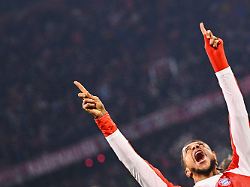 VfL Wolfsburg schämt sich sehr: Chaos und Eleganz: Monströses Duo macht den FC Bayern verrückt