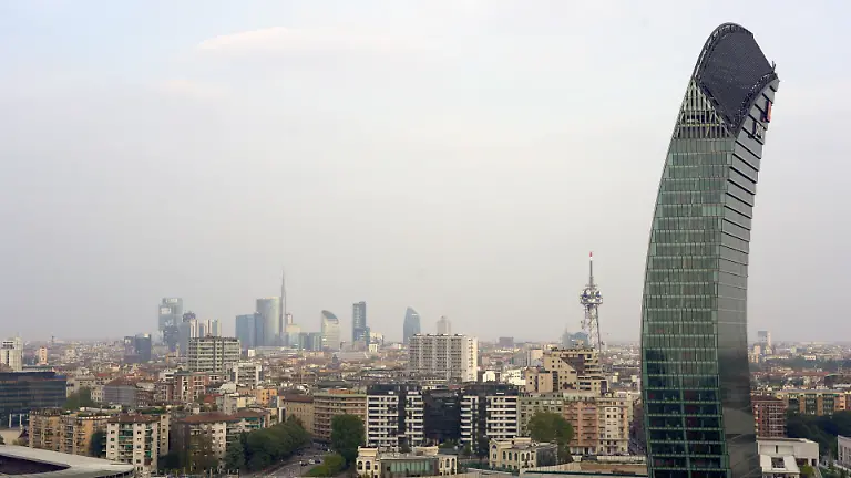 ITALY-MILAN-drone-aerial-view-of-Il-Dritto-The-Straight-One-Generali-Lo-Storto-The-Twisted-One-PwC-Il-Curvo-The-Curved-On-in-citylife-district-shopping-area