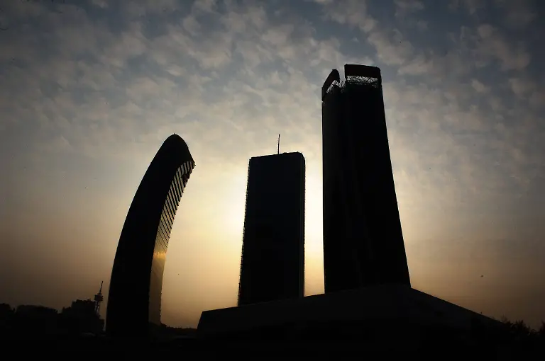 Architektur-von-Arata-Isozaki-Architektur-von-Zaha-Hadid-Europe-Italy-Lombardie-Milan-City-Life-Tre-Torri-district-Lo-Storto-Palace-Generali-Tower-architect-Zaha-Hadid-The-Diritto-Allianz-Tower-Arch-Arata-Isozaki-Il-Curvo-PWC-Tower-Arch-Daniel-Libeskind-forxanyxinformationxaboutxthisximagexpleasexcontactxredazioneagf-foto