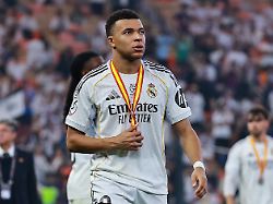 Real überrascht mit Erklärung: Kylian Mbappés Geste sorgt für unschönen Verdacht