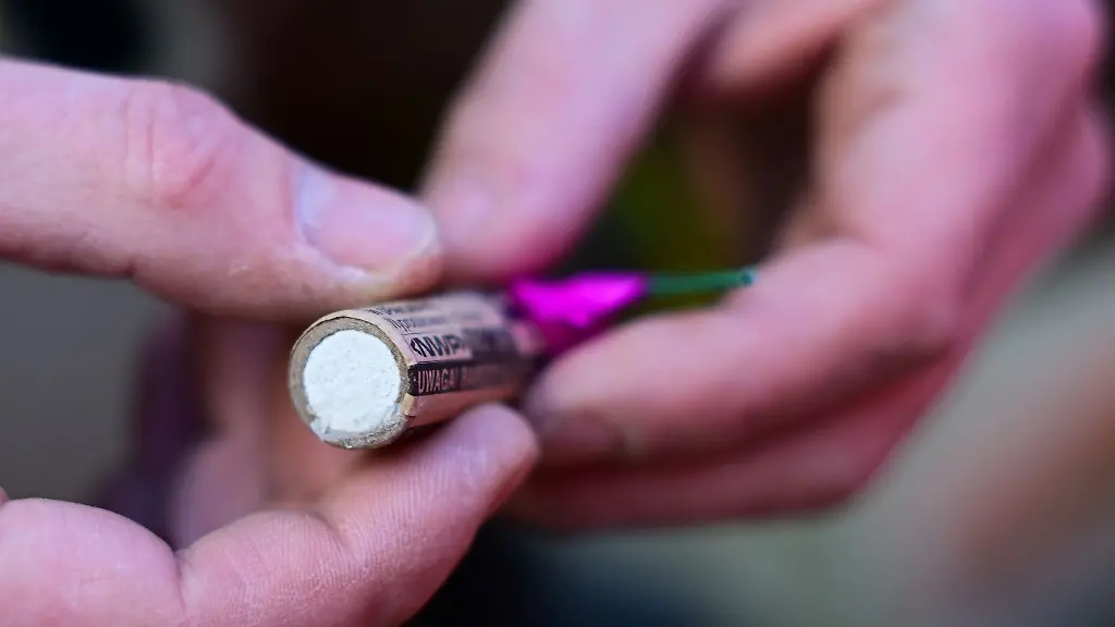 In-Dortmund-ist-ein-Boeller-in-der-Hand-eines-Kindes-detoniert