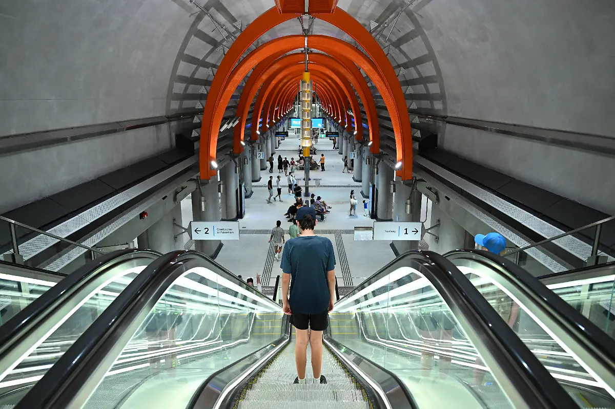 METRO-STOCK-People-are-seen-at-the-Town-Hall-Station-within-Melbournes-Metro-Tunnel-rail-line-in-Melbourne-Tuesday-December-30-2025