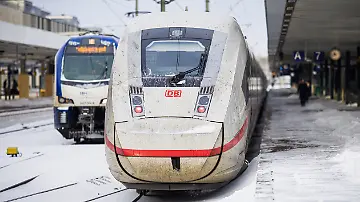 568006199