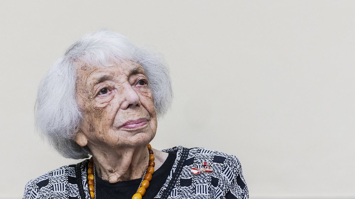 Sie-war-regelm-ig-vor-Ort-Erste-Schule-soll-nach-Margot-Friedl-nder-benannt-werden