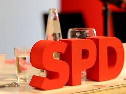 Sachsen-Anhalt: SPD-Landesvorstand stimmt Haseloff-Rückzug zu