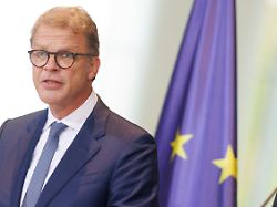 Deutsche-Bank-Chef in Sorge: Sewing warnt vor "Ära ohne Wachstum"