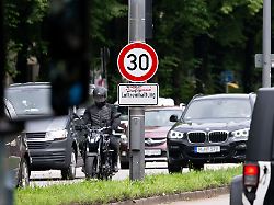 Bayern: Tempo-30-Schilder auf Münchens Mittleren Ring verschwinden