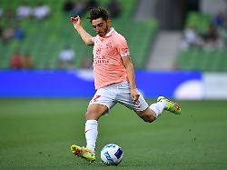 Ausgrenzung, Spott im Teamchat: Schwuler Fußballer Cavallo wirft Ex-Klub Homophobie vor