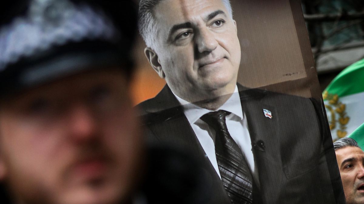 Ma-nahmen-m-ssen-kommen-Schah-Sohn-Pahlavi-erbittet-Trumps-Hilfe-bei-Regime-Zusammenbruch