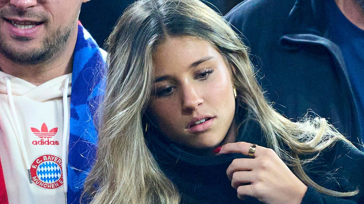 Unheilbare-Krankheit-Mehmet-Scholls-Tochter-hat-t-glich-Schmerzen