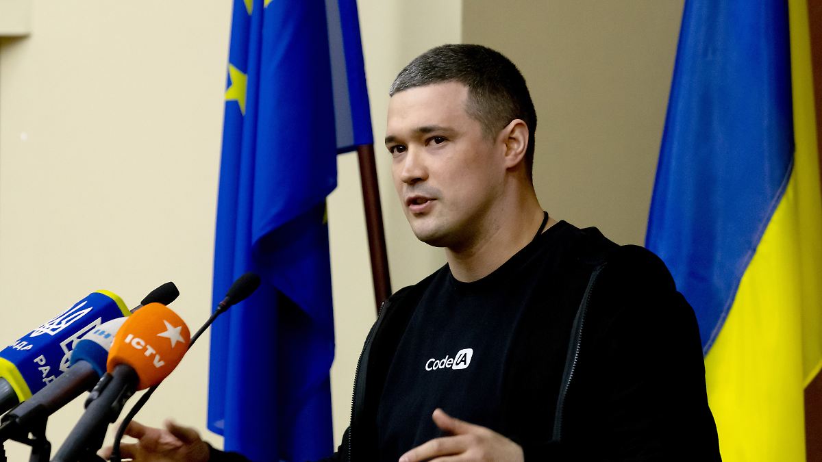 Nach-Korruptionsskandalen-Ukrainisches-Parlament-lehnt-Selenskyjs-neue-Minister-ab