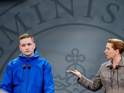 "Wir wollen zu Dänemark gehören": Grönlands Premier weist Trumps Avancen zurück