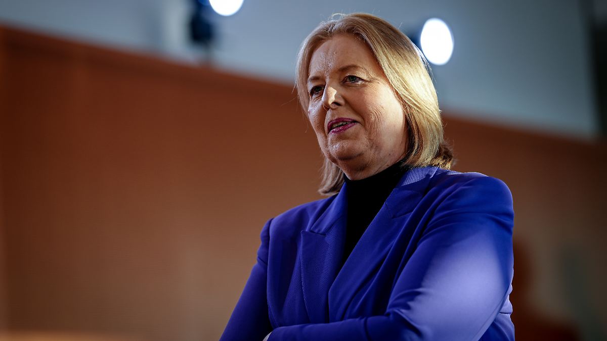 Bas-will-grundlegende-Reform-Ministerin-Rentenkommisson-soll-nicht-mit-alten-Kamellen-kommen