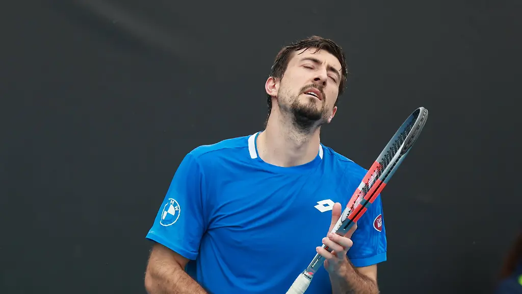 Sebastian-Ofner-AUT-reagiert-veraergert-Aerger-enttaeuscht-Enttaeuschung-Emotion-Australian-Open-2026-Qualifikation-Melbourne-Park-Melbourne-Victoria-Australia